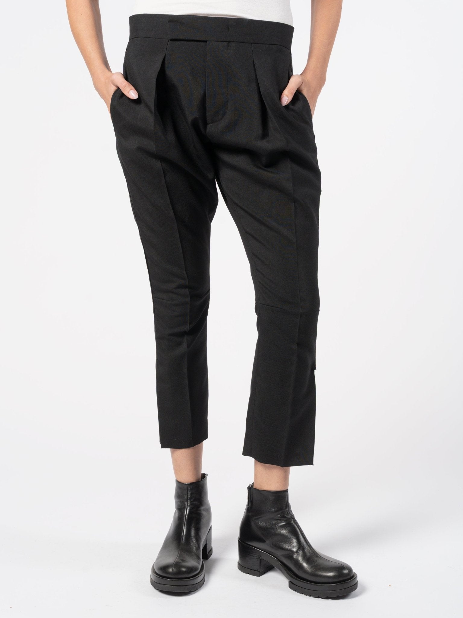 Pleated Wool - Mohair Trousers - by SAPIO