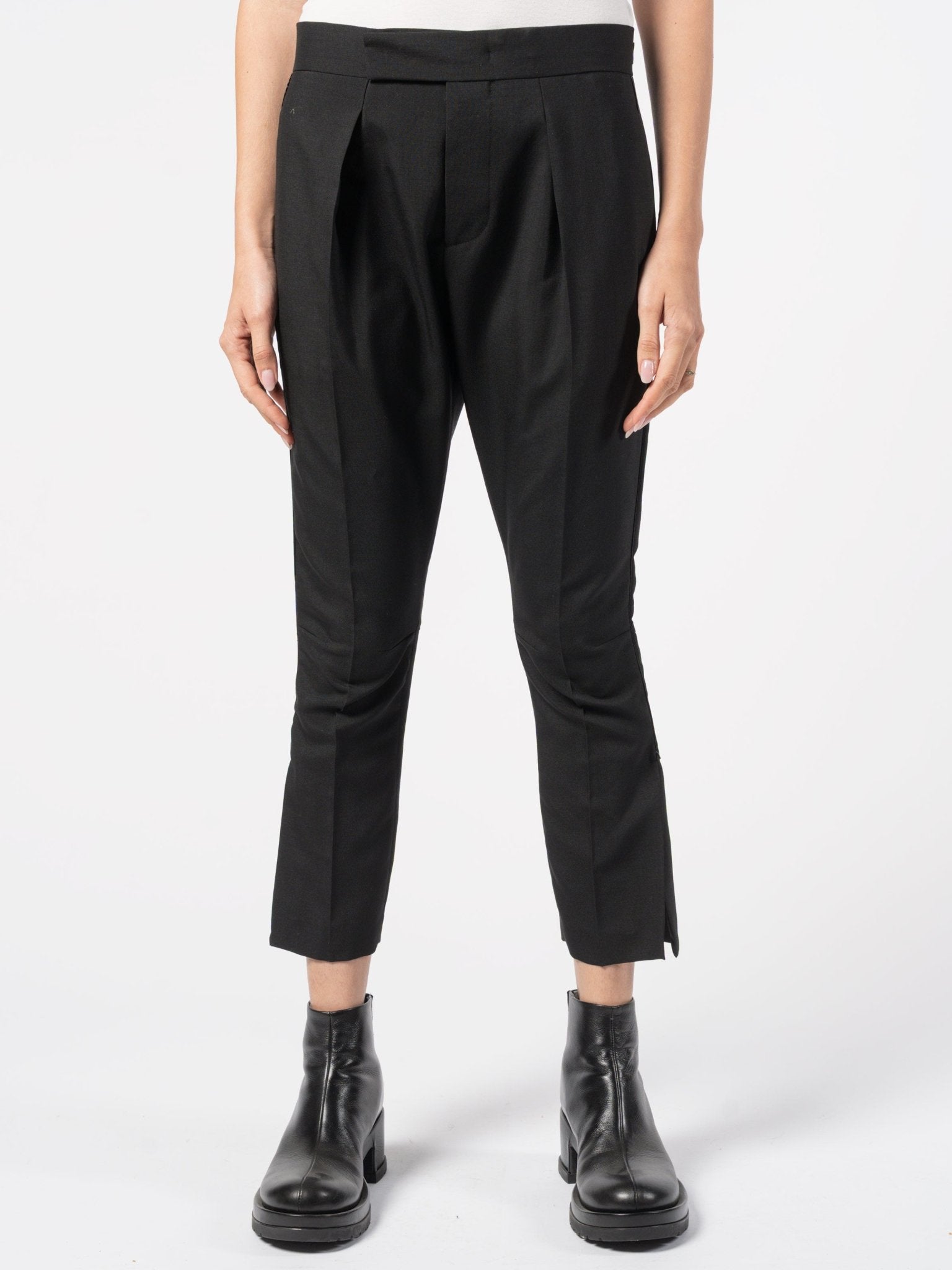 Pleated Wool - Mohair Trousers - by SAPIO