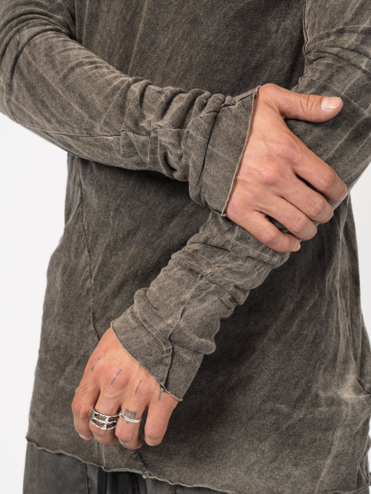 Raw Seam Long Sleeve T-Shirt - by MD75