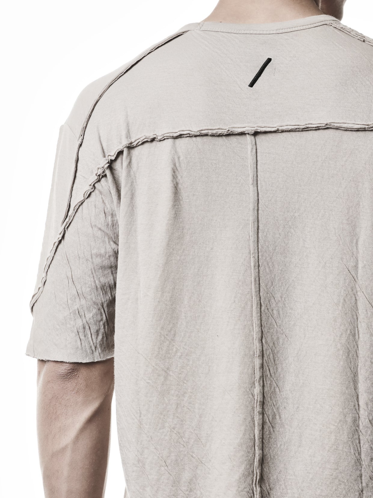 Raw Seam T-Shirt Stone by THOM KROM | INN7