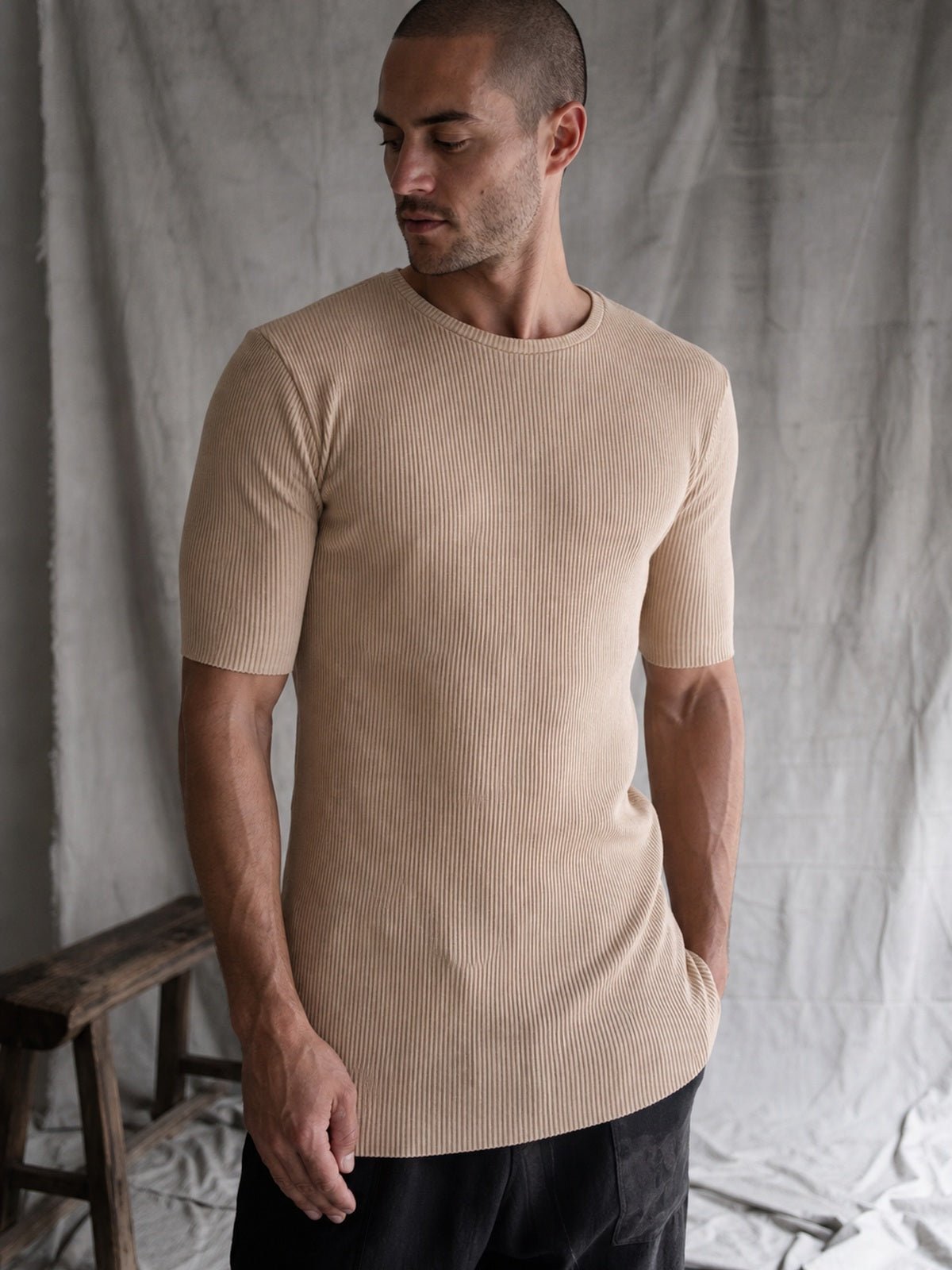 Ribbed T-shirt - by AITO