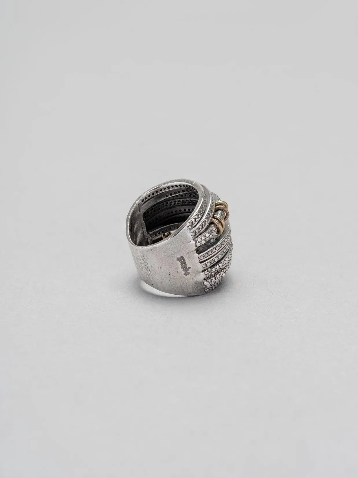 RING - by GUNDA