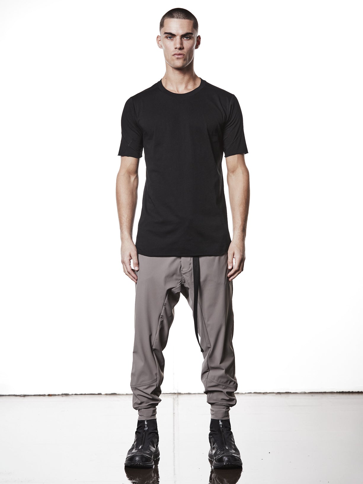 Round Neck T-shirt - by THOM KROM