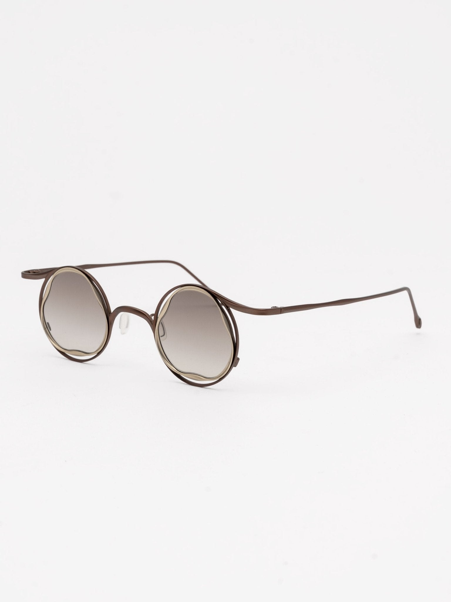 Round Titanium Frame Eyewear - by RIGARDS