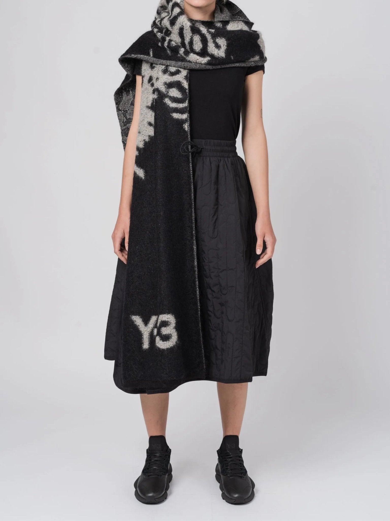 SCARF - by Y - 3