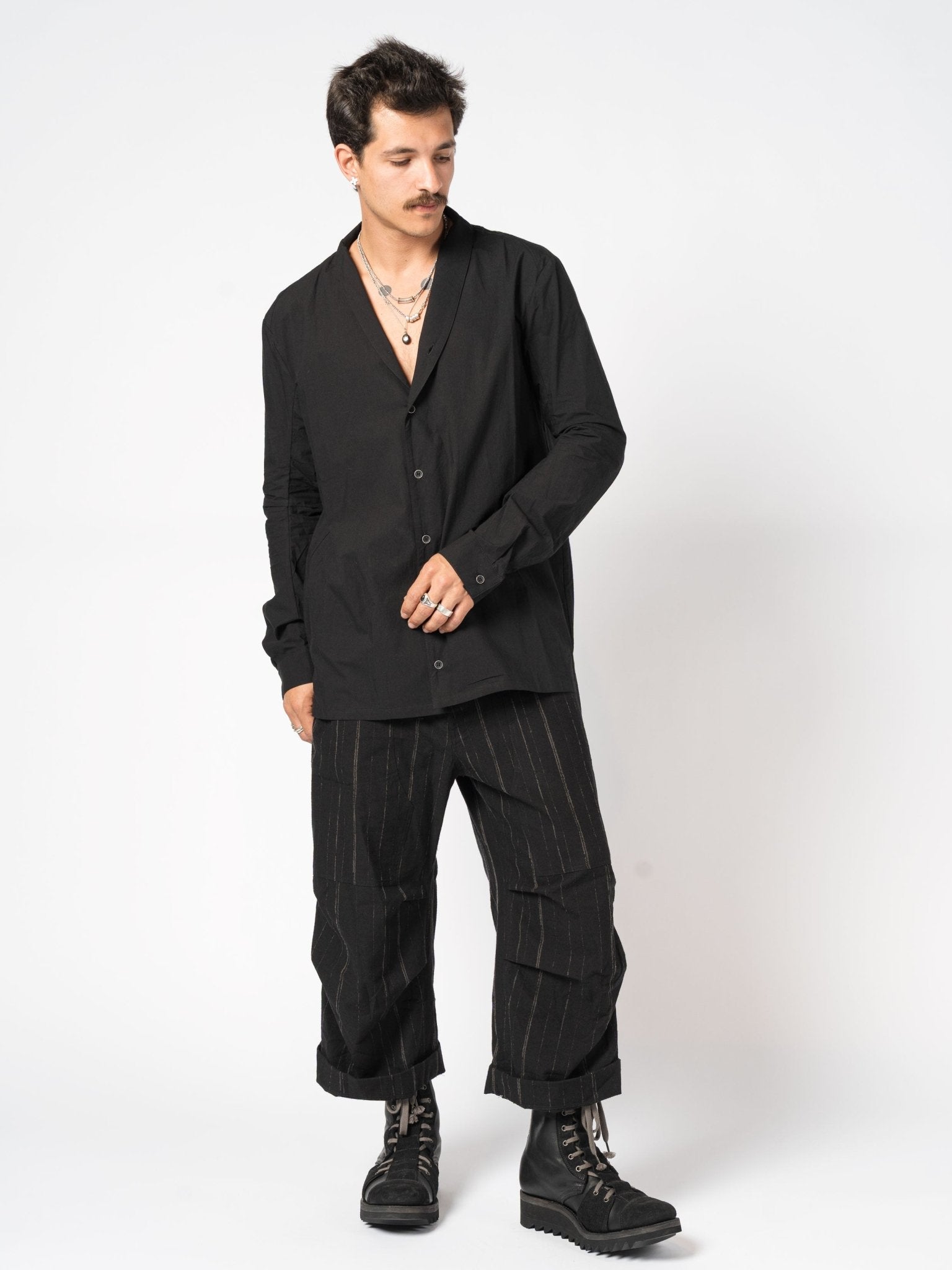 Shirt with Stand Collar - by D.HYGEN