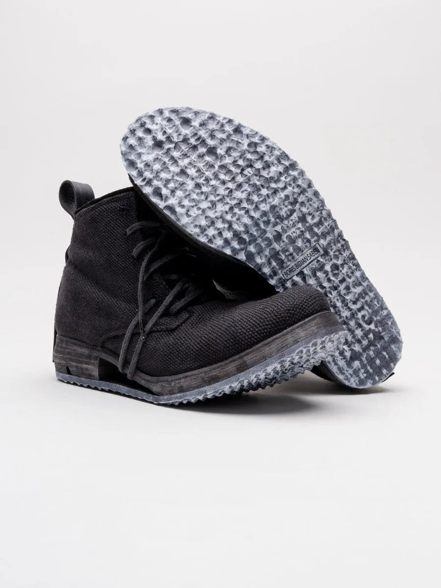 SHOES - by BORIS BIDJAN SABERI
