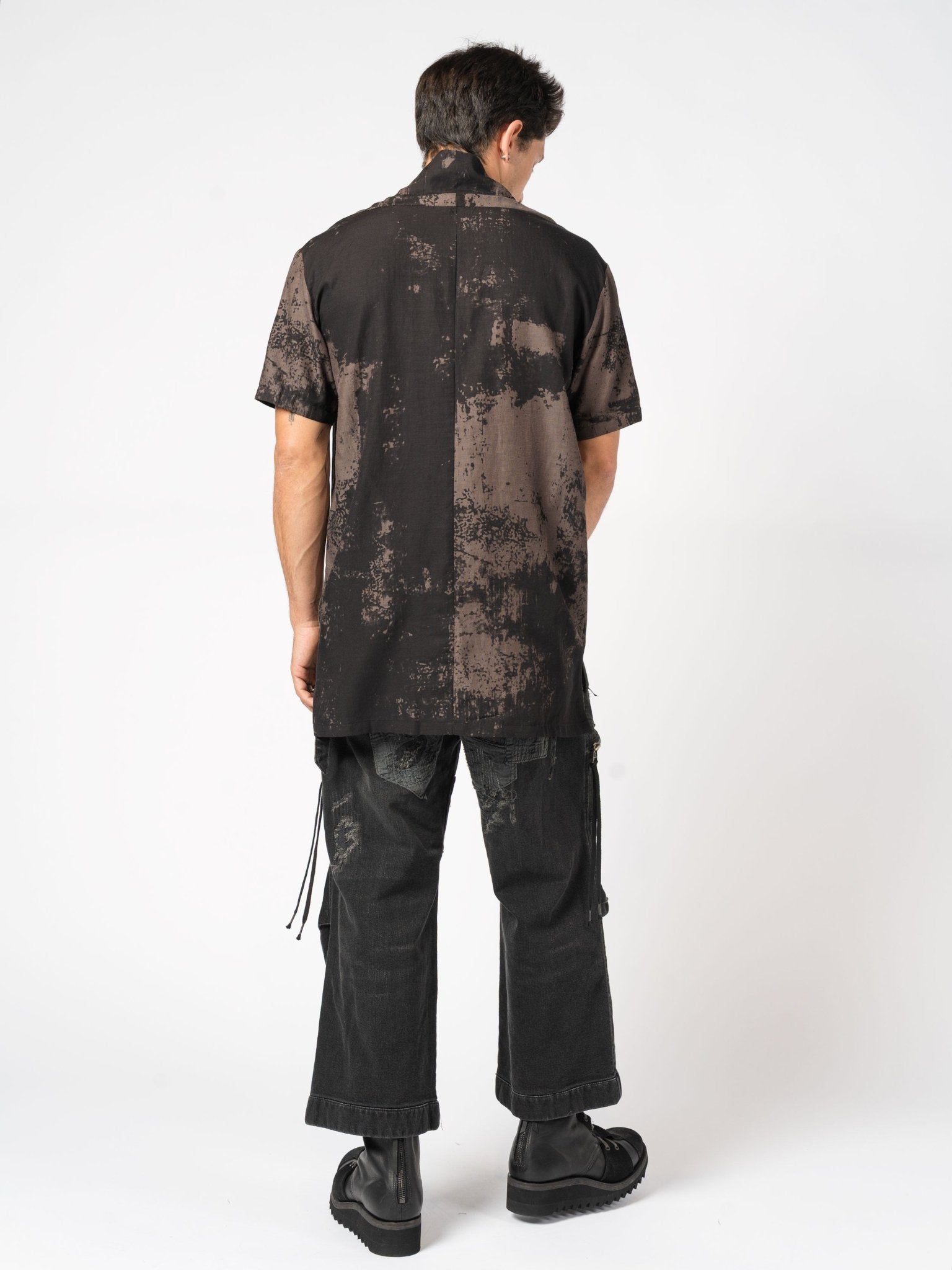 Short - Sleeve Washed Shirt - by D.HYGEN