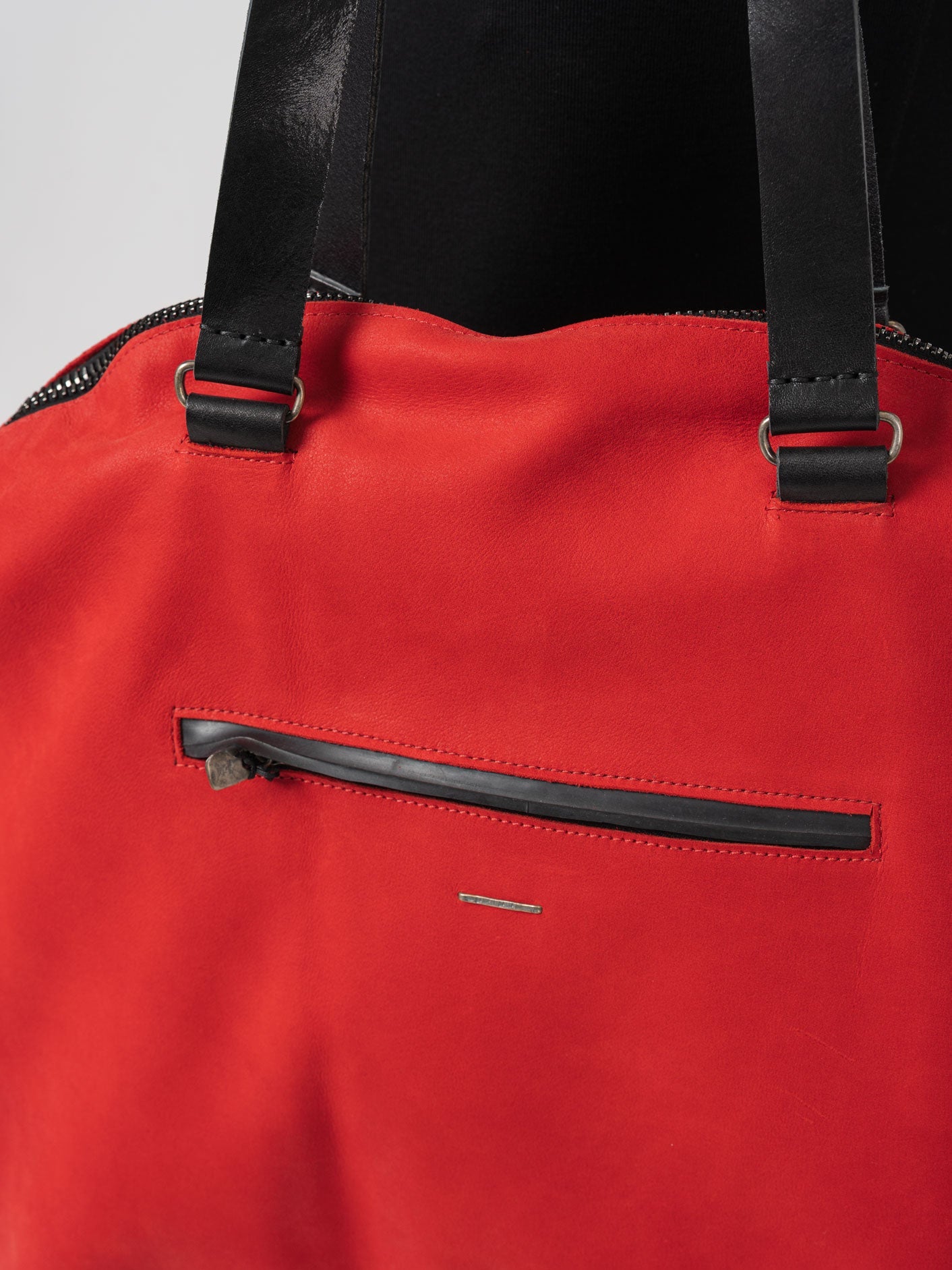 Shoulder bag with 925 Silver Staples - by DANIELE BASTA