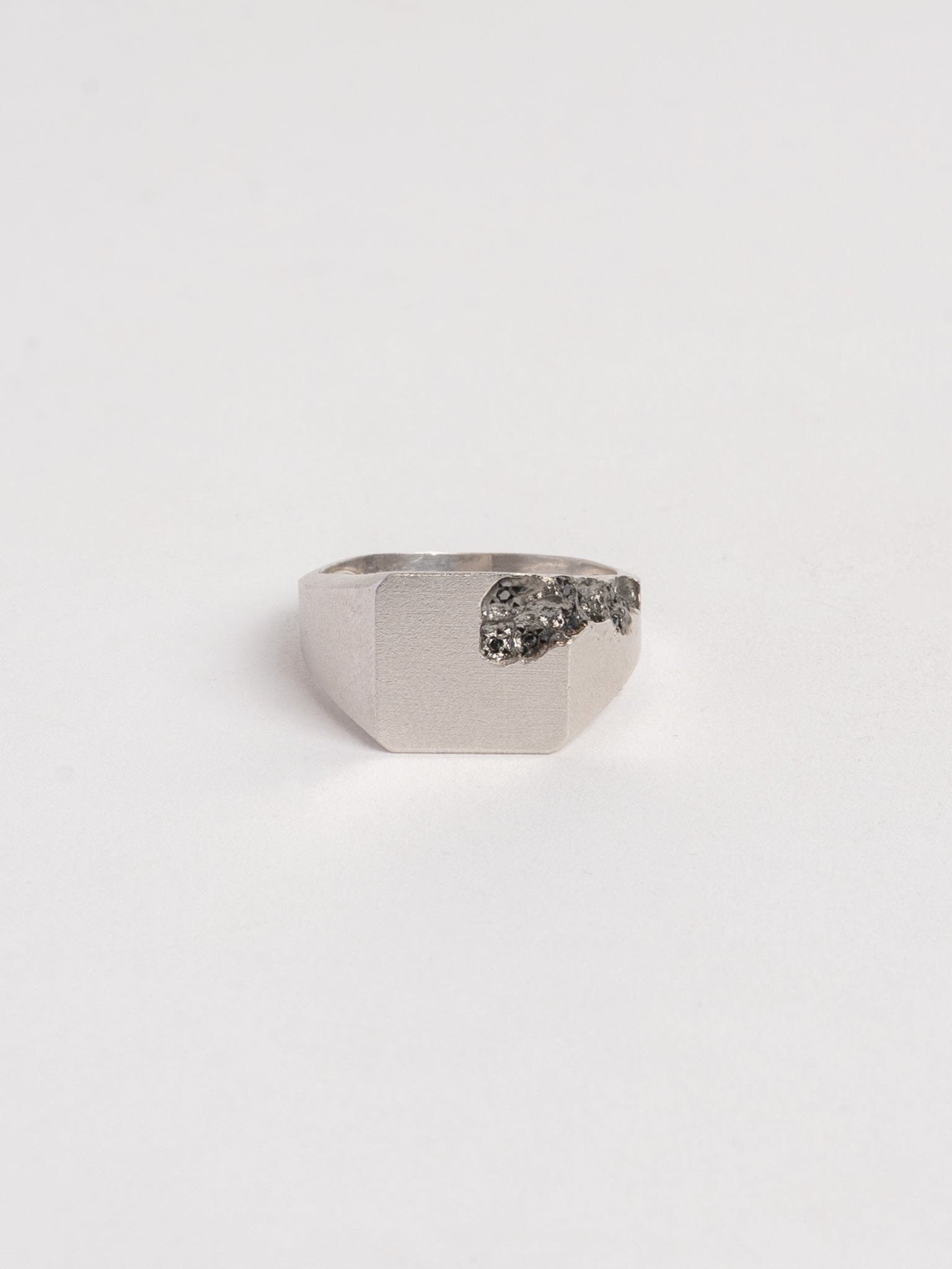 Signet Ring with Raw Diamond Cluster - by AITO
