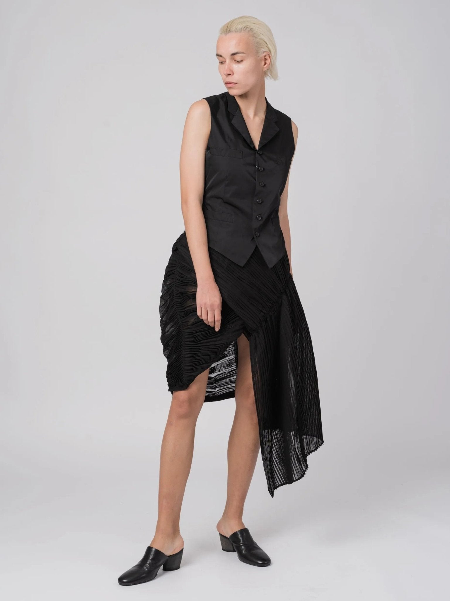 SKIRT - by YOHJI YAMAMOTO