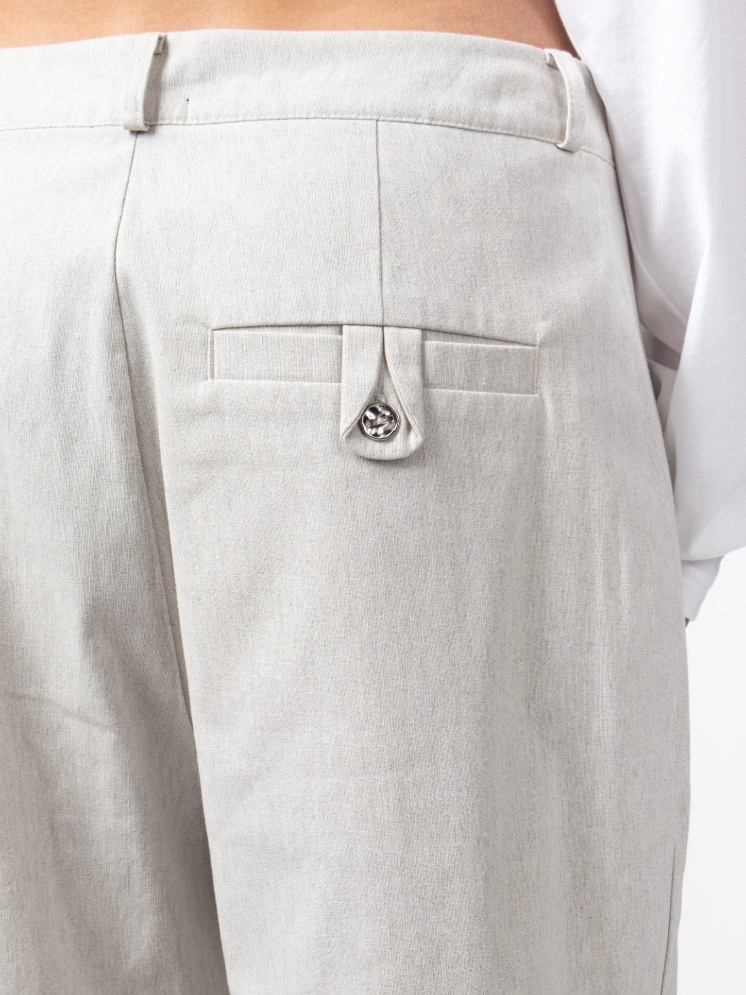 Tailored Wide - Leg Trousers - by VAGUE