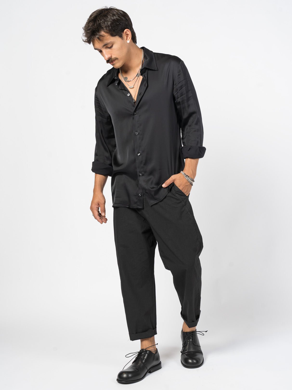 Tapered Pants - by AITO