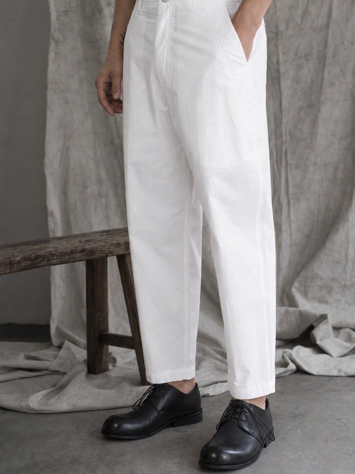 Tapered Pants - by AITO