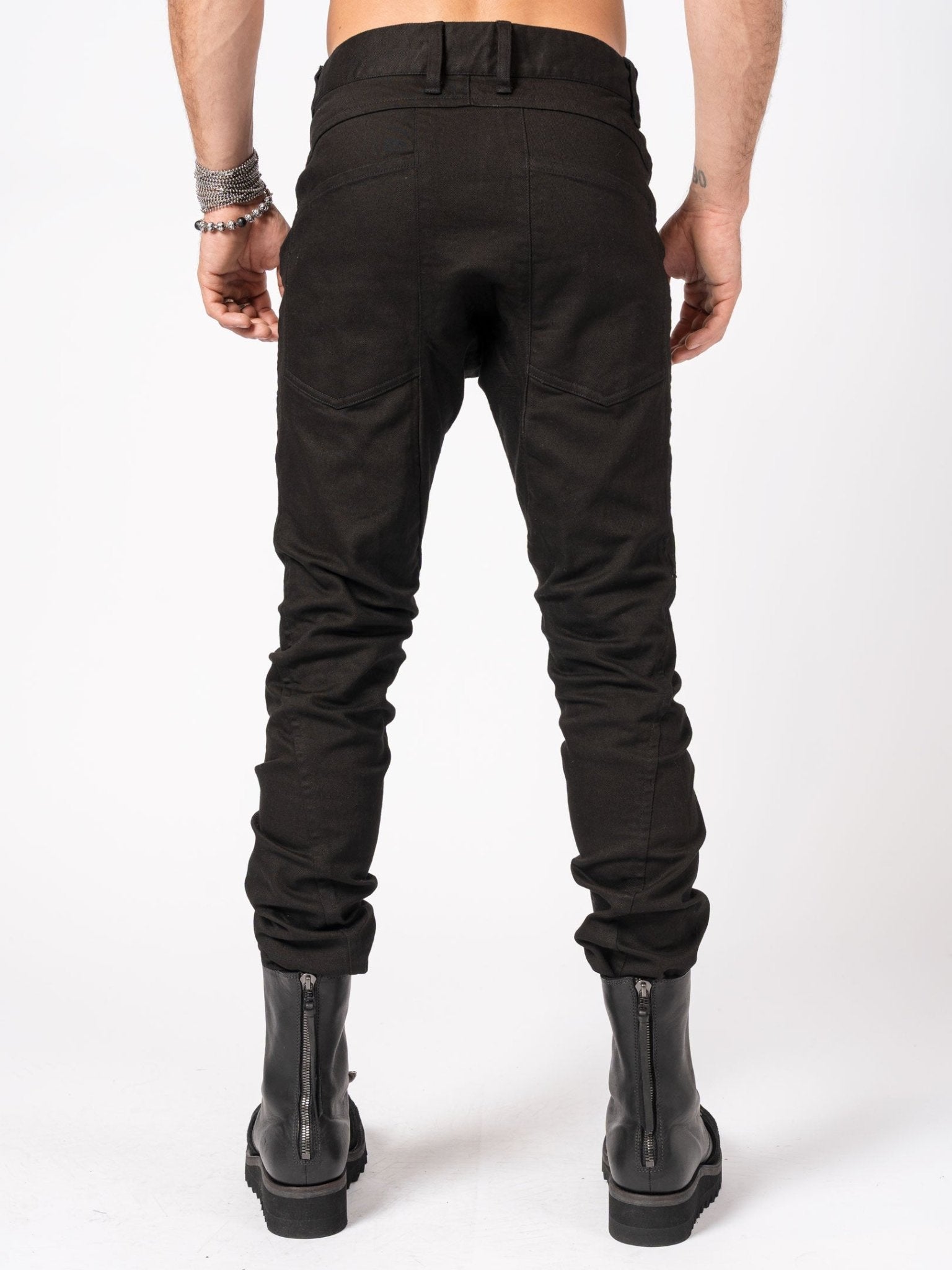 Tapered Stretch Denim - by D.HYGEN
