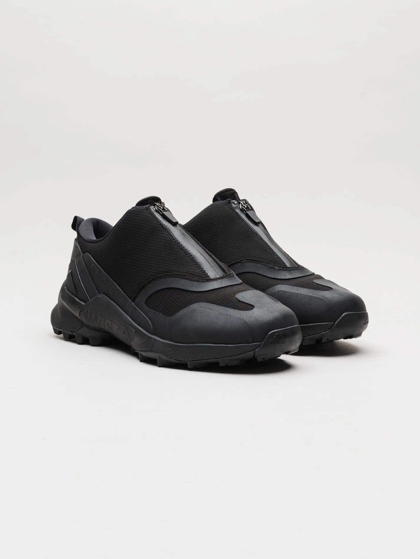 TERREX - by Y - 3