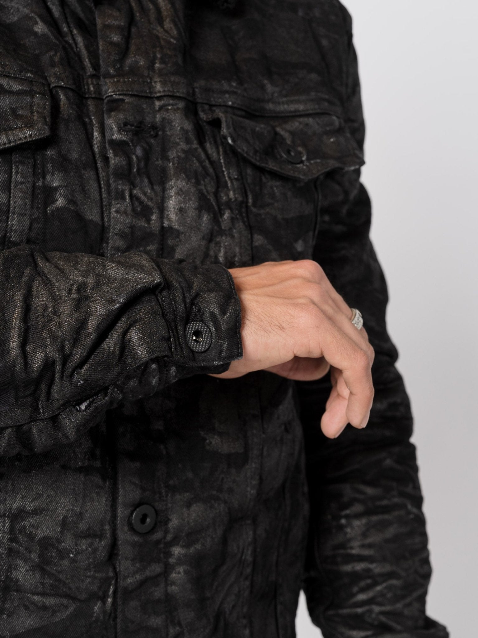 Textured Denim Jacket with Shearling Collar - by MD75