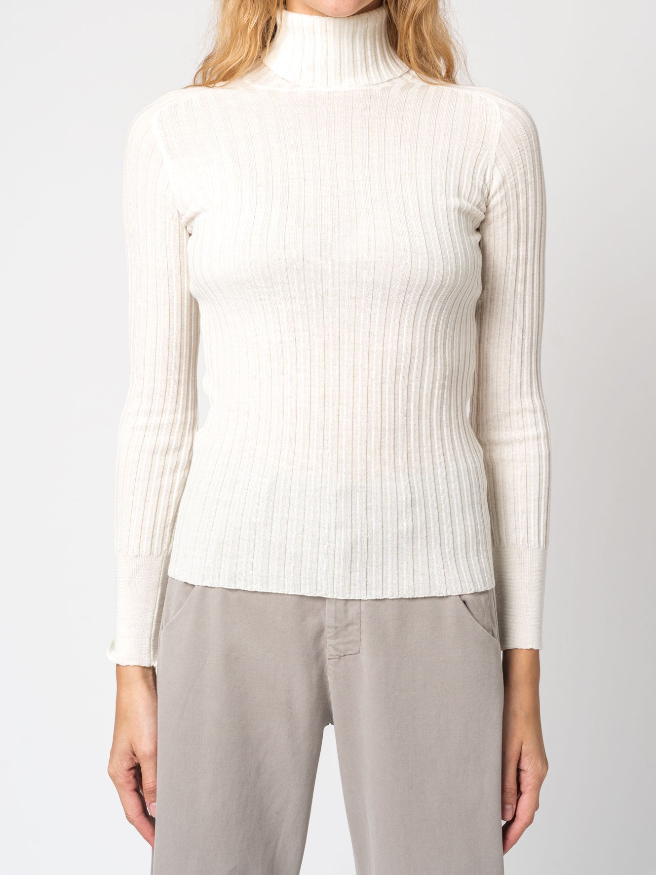Turtleneck Ribbed Extrafine Wool Knit - by TRANSIT