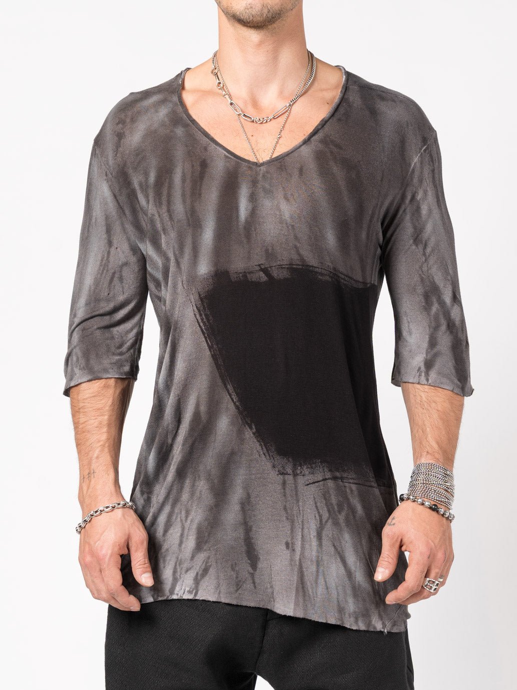 Two - Tone Brush - Dyed V - Neck T-Shirt - by GIOVANNI CAVAGNA