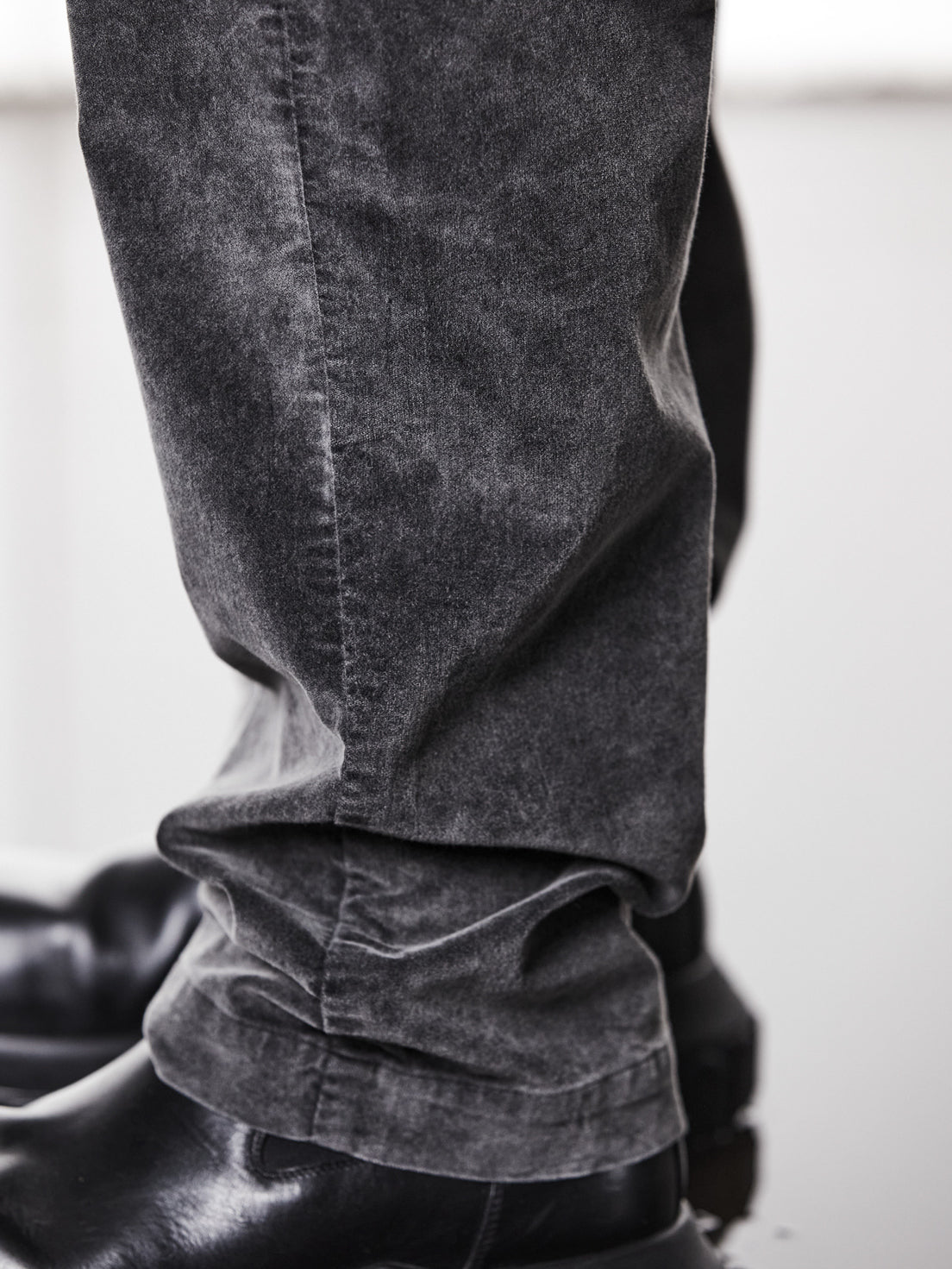 Velvet Cotton - Blend Trousers - by THOM KROM