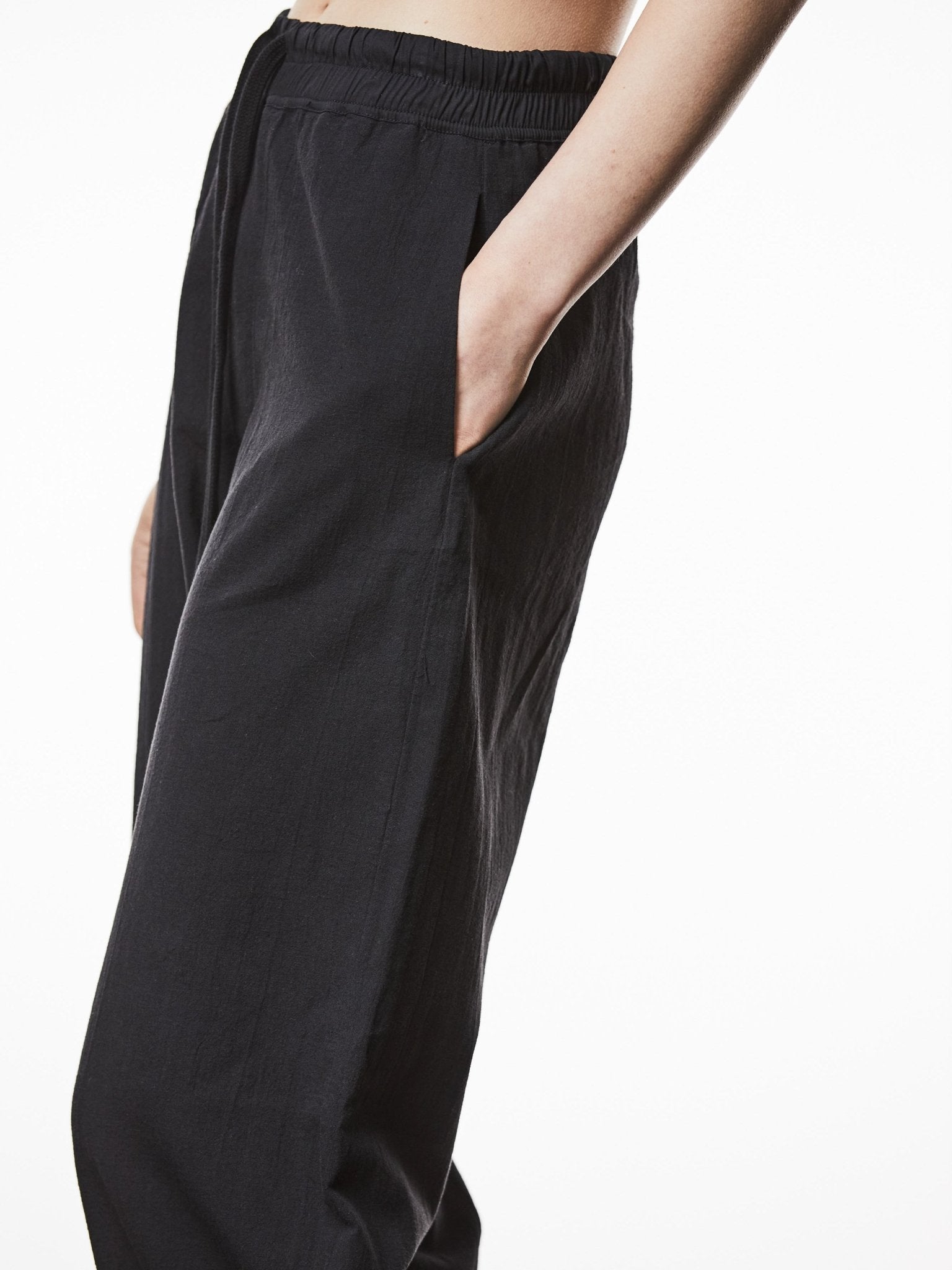 Woven Linen Trousers - by THOM KROM